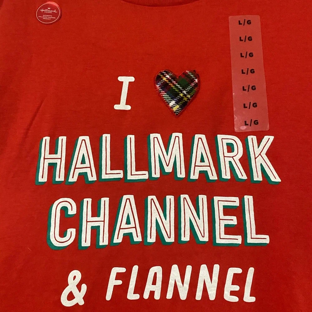 NWT! Hallmark Christmas Tee - Picture 4 of 7